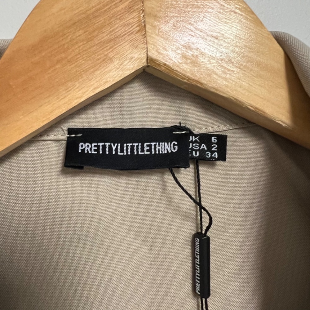 Pretty Little Thing Blazer - Picture 3 of 5